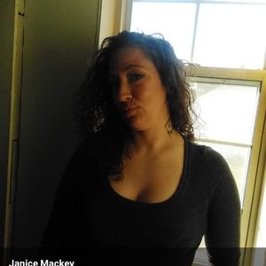 Meet your Posher, Janice